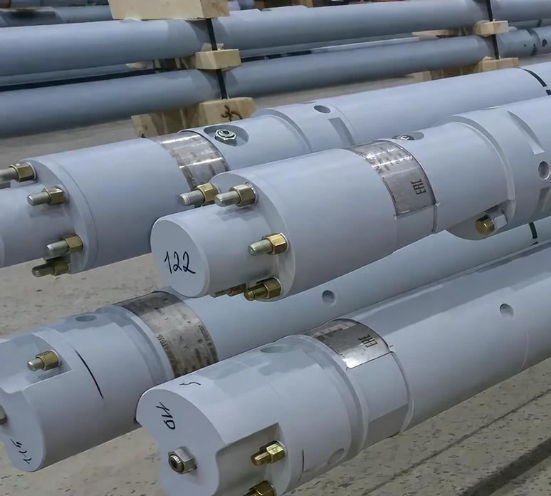 Submersible motors